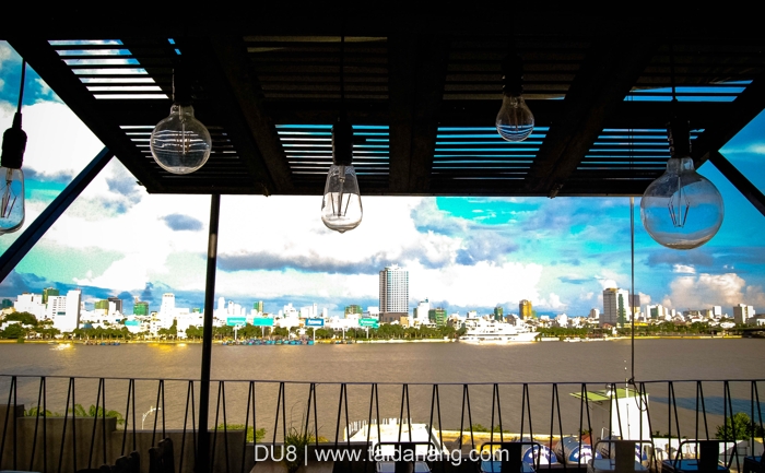 Memory hoste Da Nang