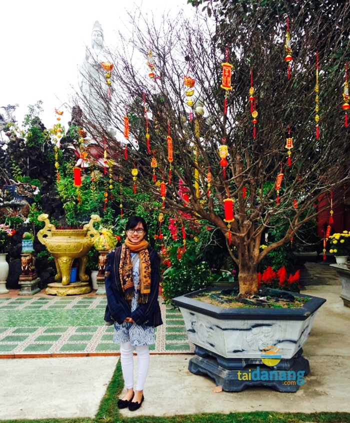 Dau nam vieng chua cau may