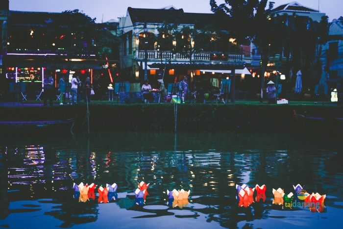 vi vu Hoi An ngay Tet