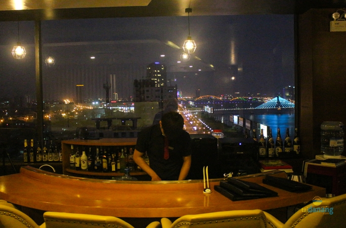 Air Restaurant & Bar