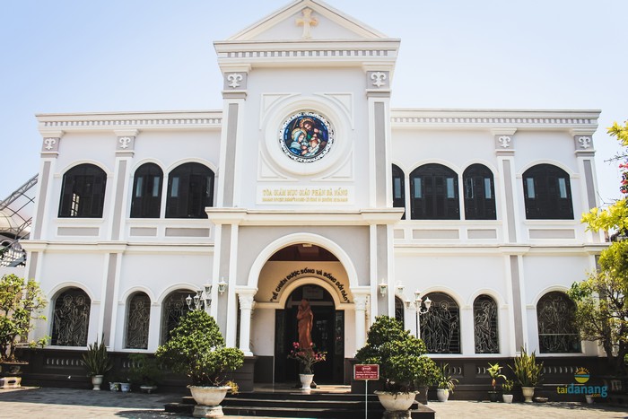 nha tho chanh toa da nang
