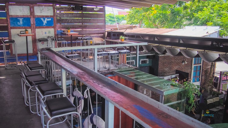 container coffee da nang